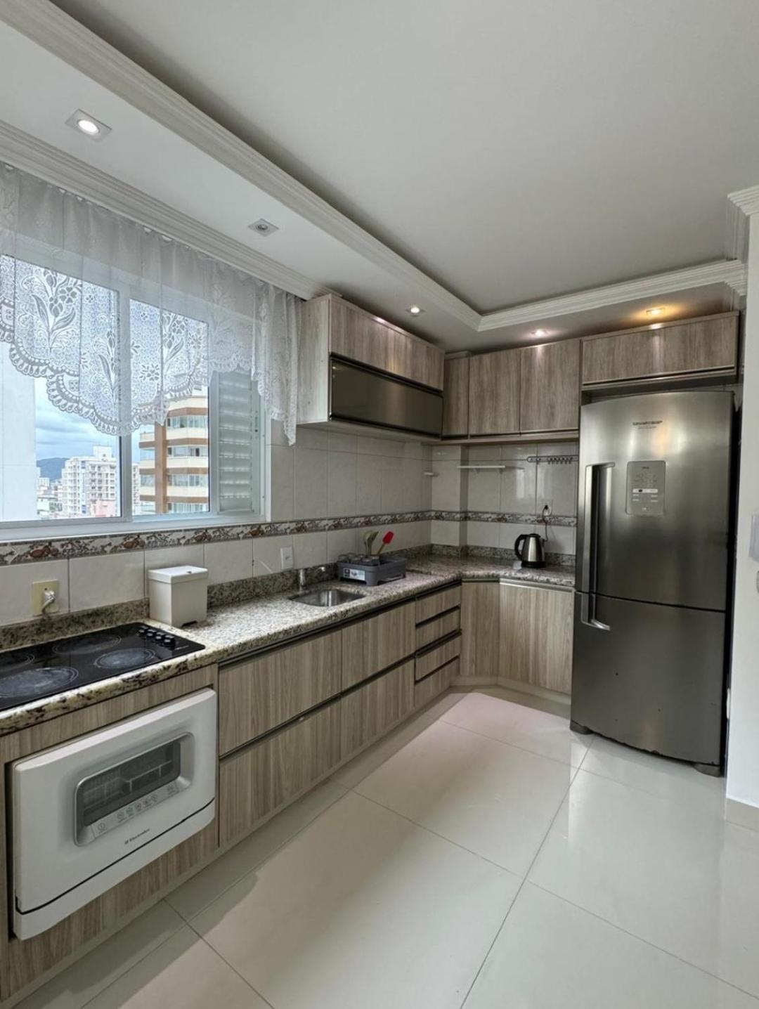 01suite E Um Balneario Camboriu