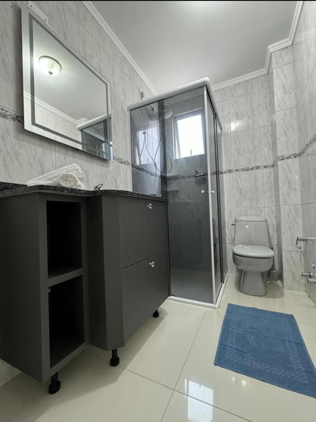 01suite E Um Apartamento
